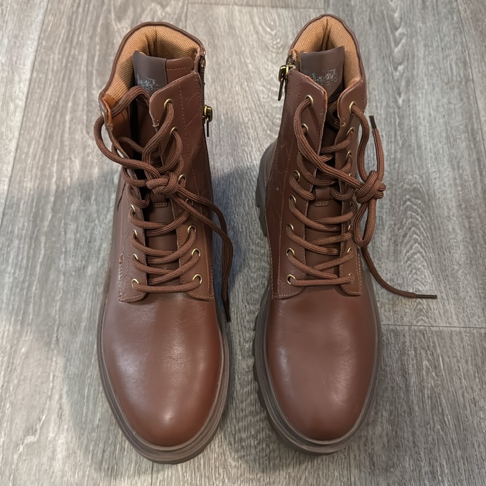 NEW Coach Citysole signature brown embossed leather boots men’s sz 8.5D - Picture 2 of 11